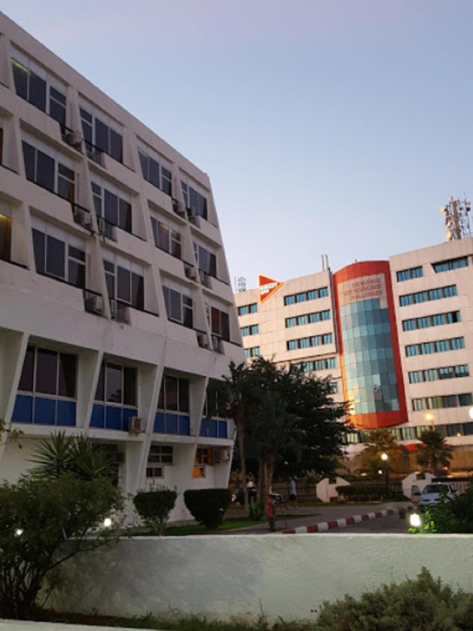 Hotel De L'Aeroport Algiers Ngoại thất bức ảnh