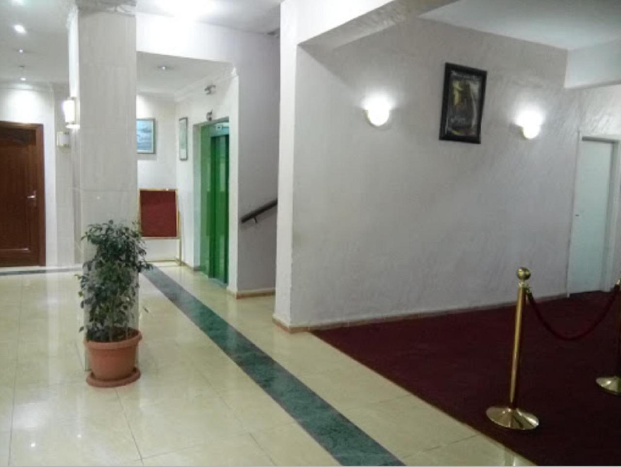 Hotel De L'Aeroport Algiers Ngoại thất bức ảnh