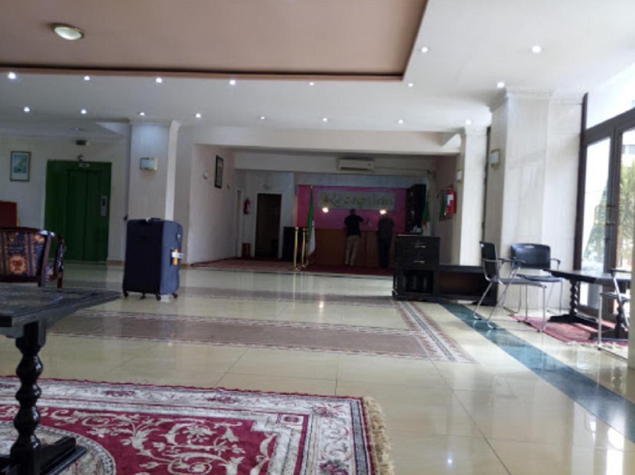 Hotel De L'Aeroport Algiers Ngoại thất bức ảnh